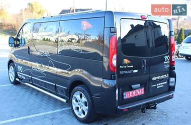 Мінівен Renault Trafic 2012 в Чернівцях