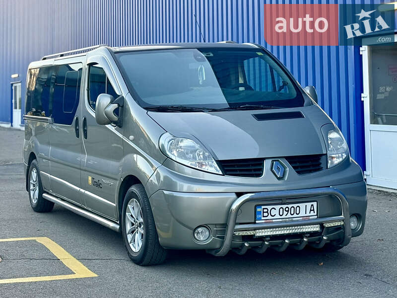 Мінівен Renault Trafic 2011 в Львові