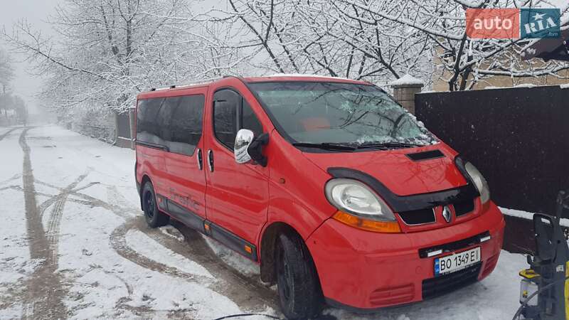 Минивэн Renault Trafic 2006 в Бучаче фото Минивэн Renault Trafic 2006 в Бучаче