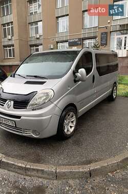 Микроавтобус Renault Trafic 2011 в Киеве