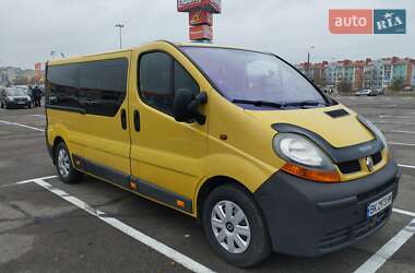 Минивэн Renault Trafic 2003 в Ровно