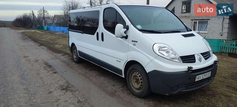 Минивэн Renault Trafic 2010 в Харькове фото 8 Минивэн Renault Trafic 2010 в Харькове
