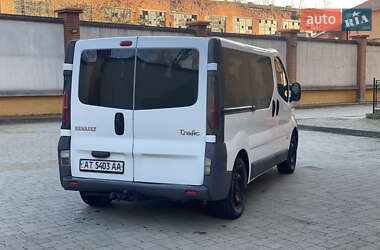 Минивэн Renault Trafic 2004 в Коломые