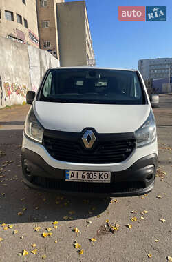 Грузовой фургон Renault Trafic 2015 в Киеве