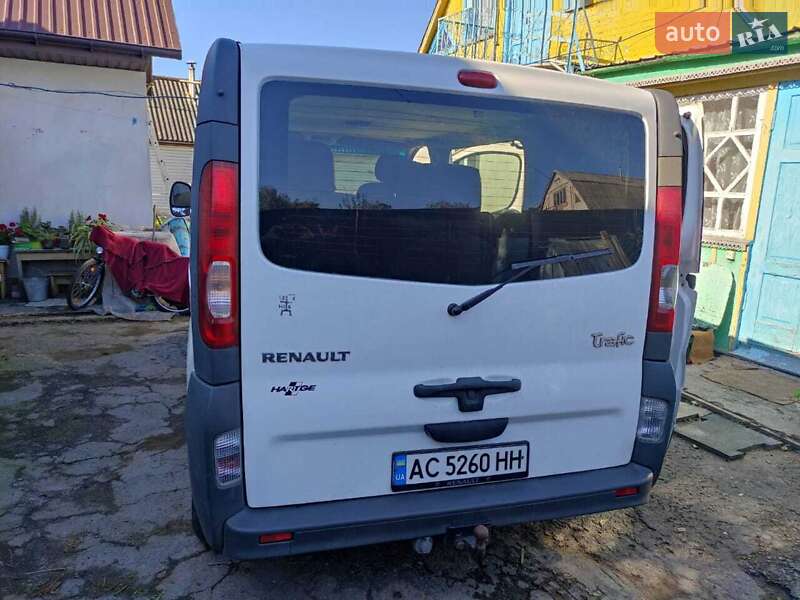 Минивэн Renault Trafic 2007 в Звягеле