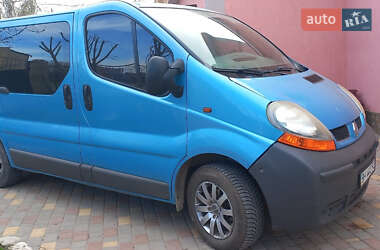 Минивэн Renault Trafic 2003 в Южном