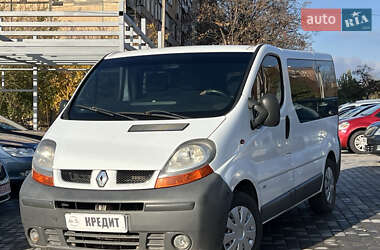 Мінівен Renault Trafic 2002 в Кривому Розі