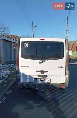 Мінівен Renault Trafic 2004 в Шаргороді