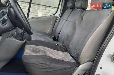 Минивэн Renault Trafic 2007 в 