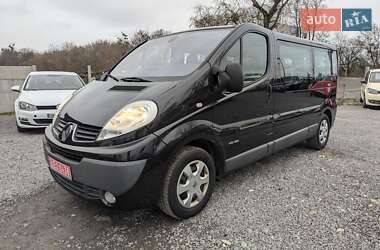 Мінівен Renault Trafic 2011 в Рівному