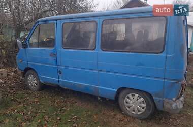 Мінівен Renault Trafic 1988 в Вінниці