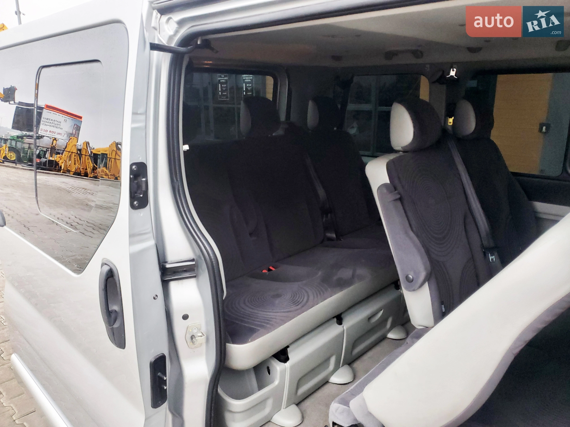 2011 Renault Trafic - мініатюра 16