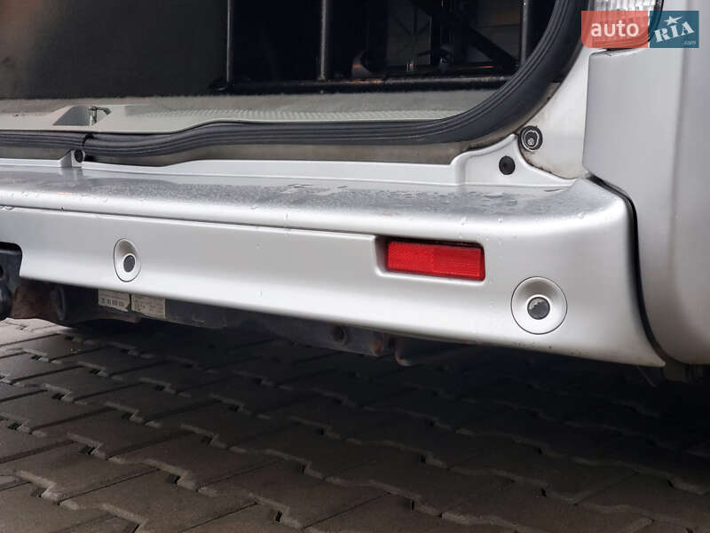 Мінівен Renault Trafic 2011 в Рівному