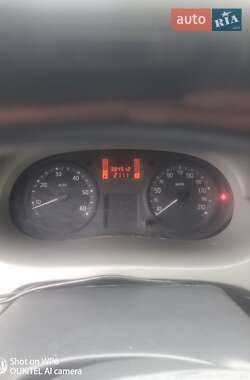 Минивэн Renault Trafic 2007 в 