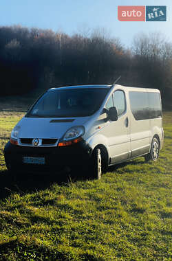 Мінівен Renault Trafic 2005 в Коломиї