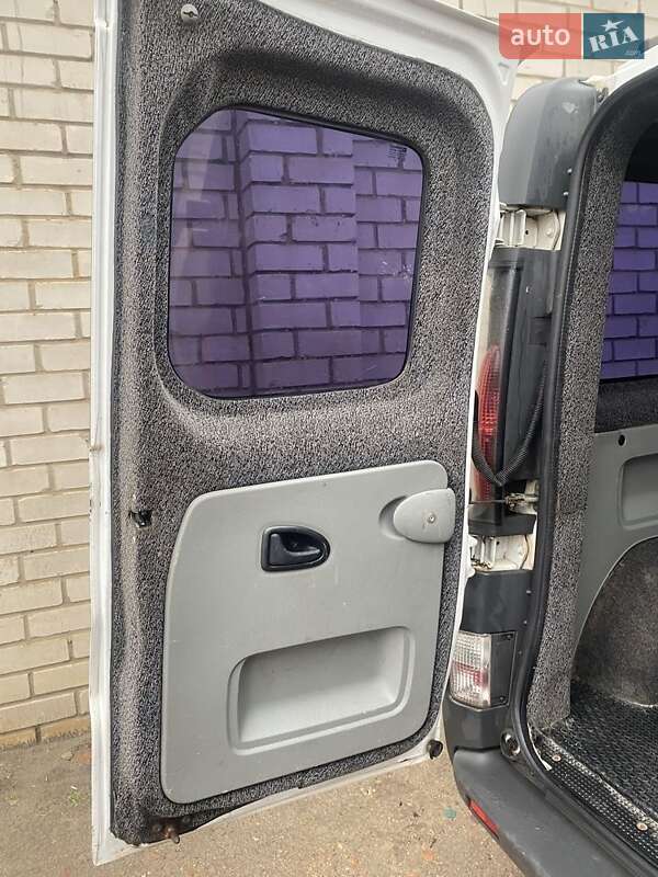 Мінівен Renault Trafic 2005 в Олександрії