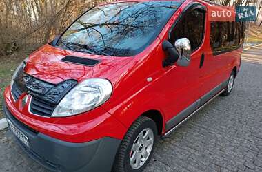 Мінівен Renault Trafic 2013 в Чернівцях