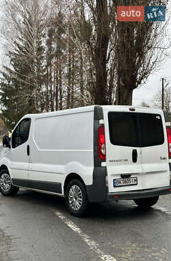 Грузовой фургон Renault Trafic 2011 в 