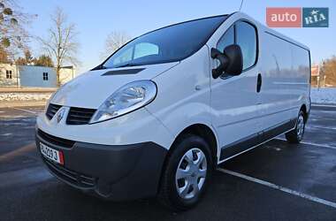 Вантажний фургон Renault Trafic 2011 в Рівному