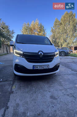 Минивэн Renault Trafic 2019 в Дубно