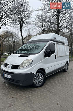 Грузовой фургон Renault Trafic 2008 в Ровно