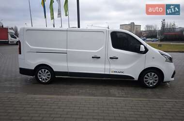 Вантажопасажирський фургон Renault Trafic 2015 в Білозір’ї