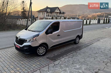 Вантажний фургон Renault Trafic 2019 в Сваляві