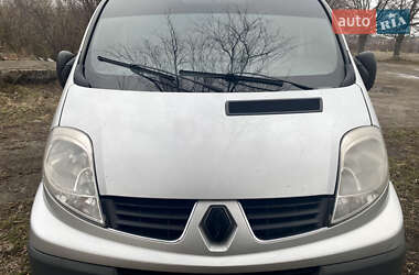 Мінівен Renault Trafic 2012 в Здолбуніві