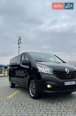 Мінівен Renault Trafic 2015 в Чернівцях