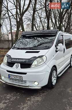 Мінівен Renault Trafic 2008 в Харкові