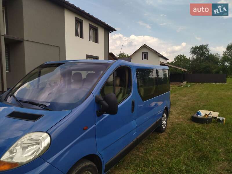 Минивэн Renault Trafic 2007 в Коломые