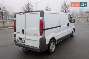 Вантажний фургон Renault Trafic 2007 в Бучі