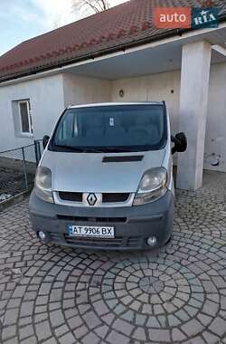 Мінівен Renault Trafic 2004 в Івано-Франківську