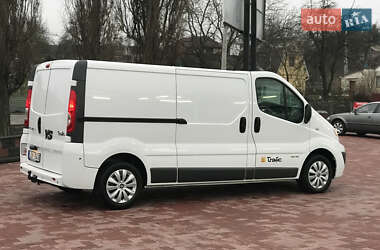 Минивэн Renault Trafic 2012 в Ровно