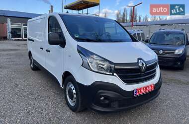 Грузовой фургон Renault Trafic 2021 в 