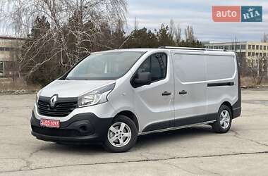 Вантажний фургон Renault Trafic 2017 в Дніпрі