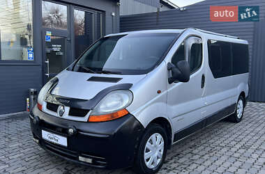 Мінівен Renault Trafic 2003 в Чернівцях