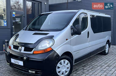 Мінівен Renault Trafic 2003 в Чернівцях