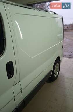 Грузопассажирский фургон Renault Trafic 2011 в Львове