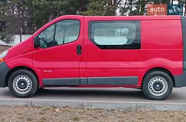 Мінівен Renault Trafic 2003 в Сарнах