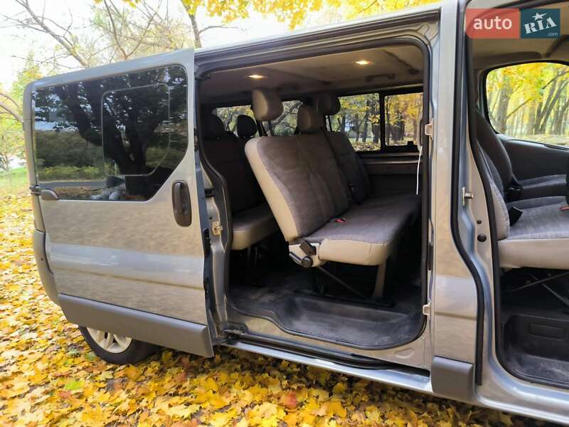 Минивэн Renault Trafic 2011 в Умани