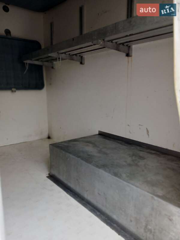 Грузовой фургон Renault Trafic 2013 в Бердичеве фото 23 Грузовой фургон Renault Trafic 2013 в Бердичеве