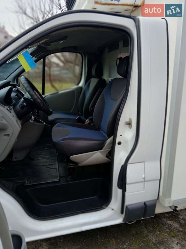 Грузовой фургон Renault Trafic 2013 в Бердичеве фото 53 Грузовой фургон Renault Trafic 2013 в Бердичеве