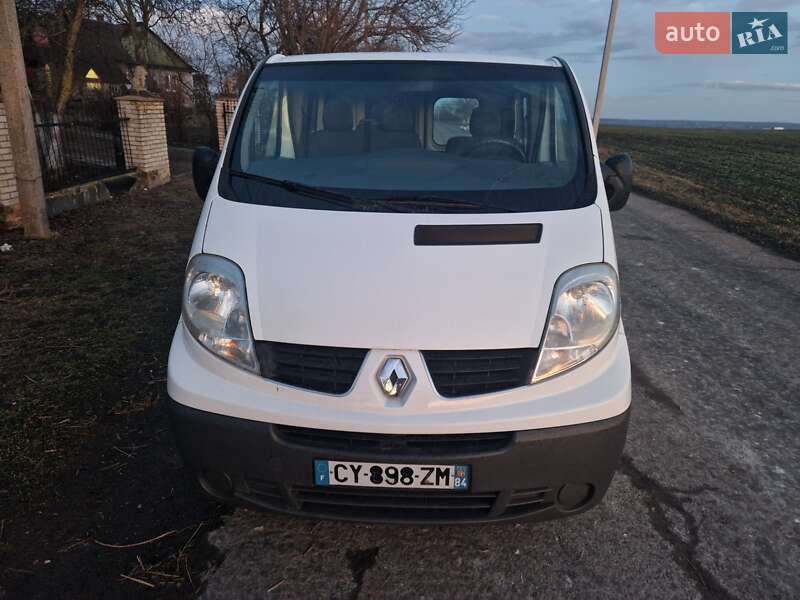 Минивэн Renault Trafic 2013 в Луцке фото 9 Минивэн Renault Trafic 2013 в Луцке
