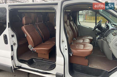 Мінівен Renault Trafic 2014 в 