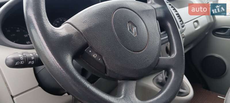 Грузовой фургон Renault Trafic 2014 в Броварах