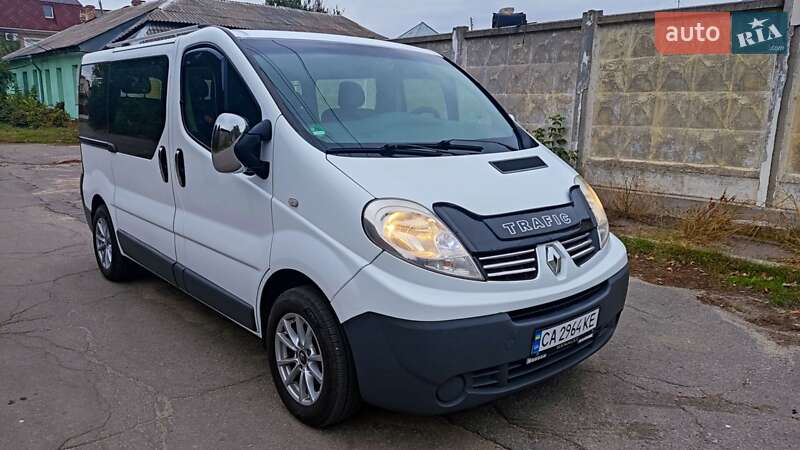 Минивэн Renault Trafic 2011 в Умани