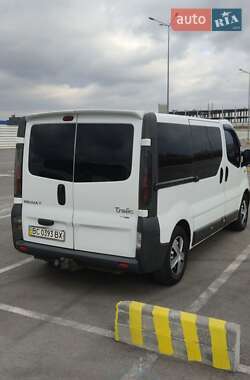 Минивэн Renault Trafic 2003 в 