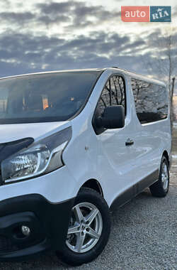 Минивэн Renault Trafic 2015 в Дубно