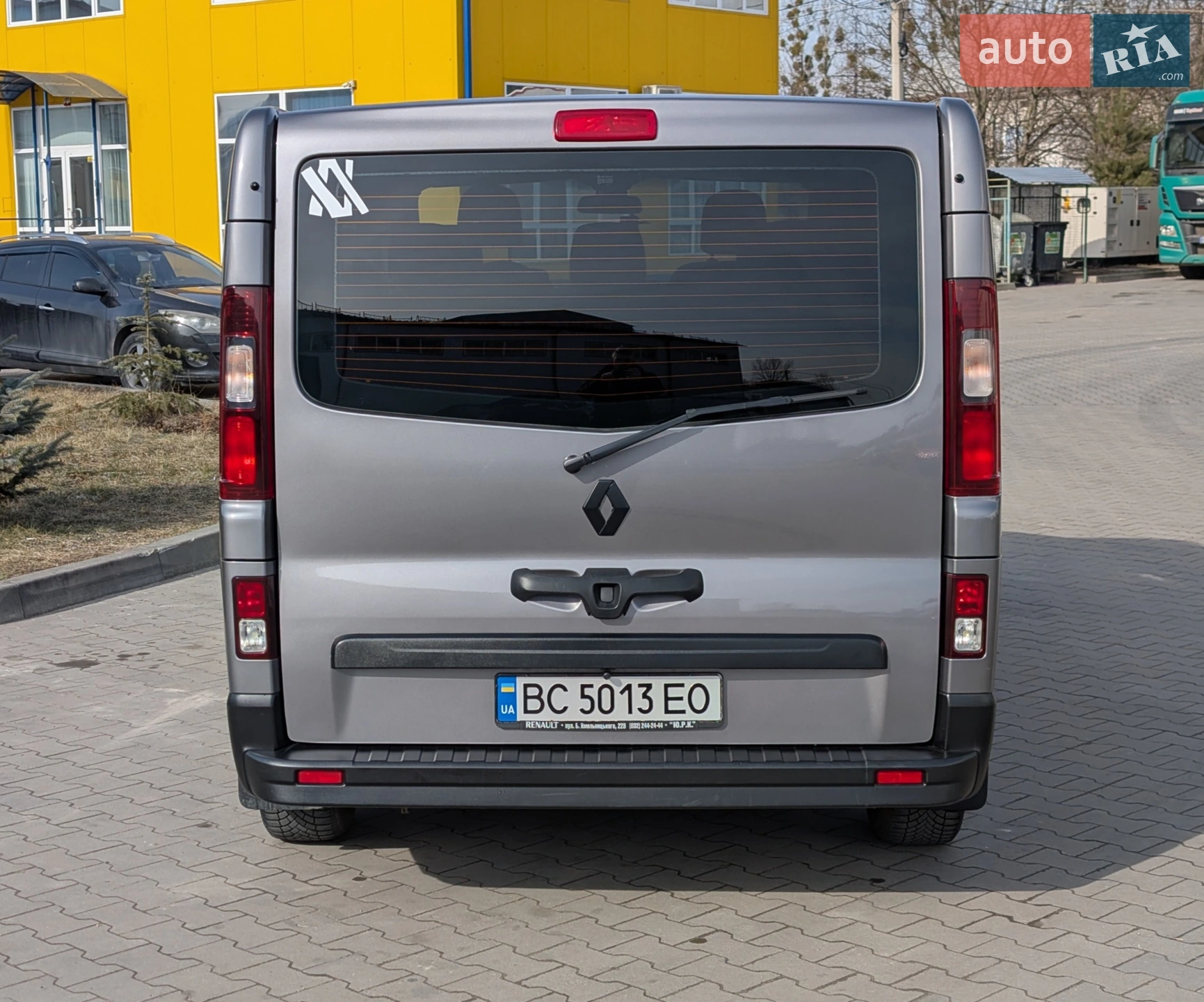 2016 Renault Trafic - мініатюра 8